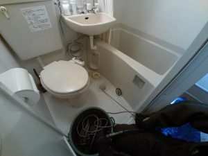 浴室の排水管洗浄